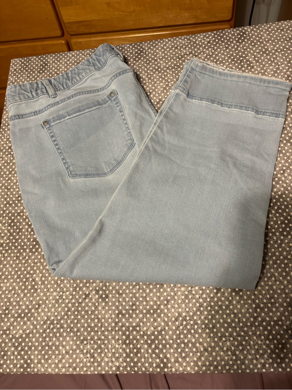 J.Jill Light Blue denim cropped